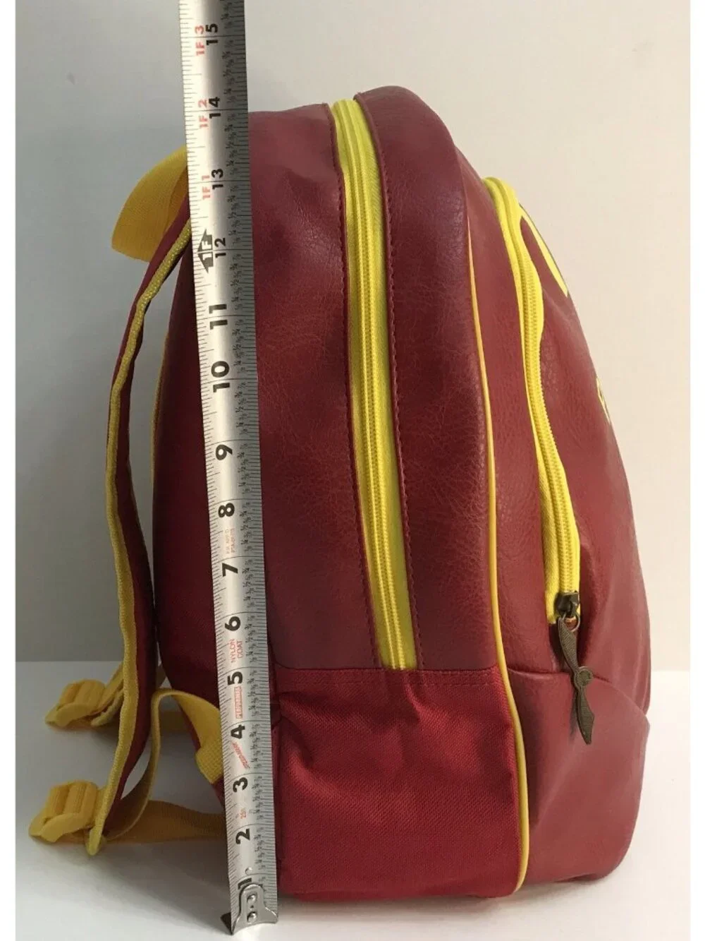 Harry Potter Backpack Burgundy 07 Quidditch Captain’s Medium Groovy Gryffindor
